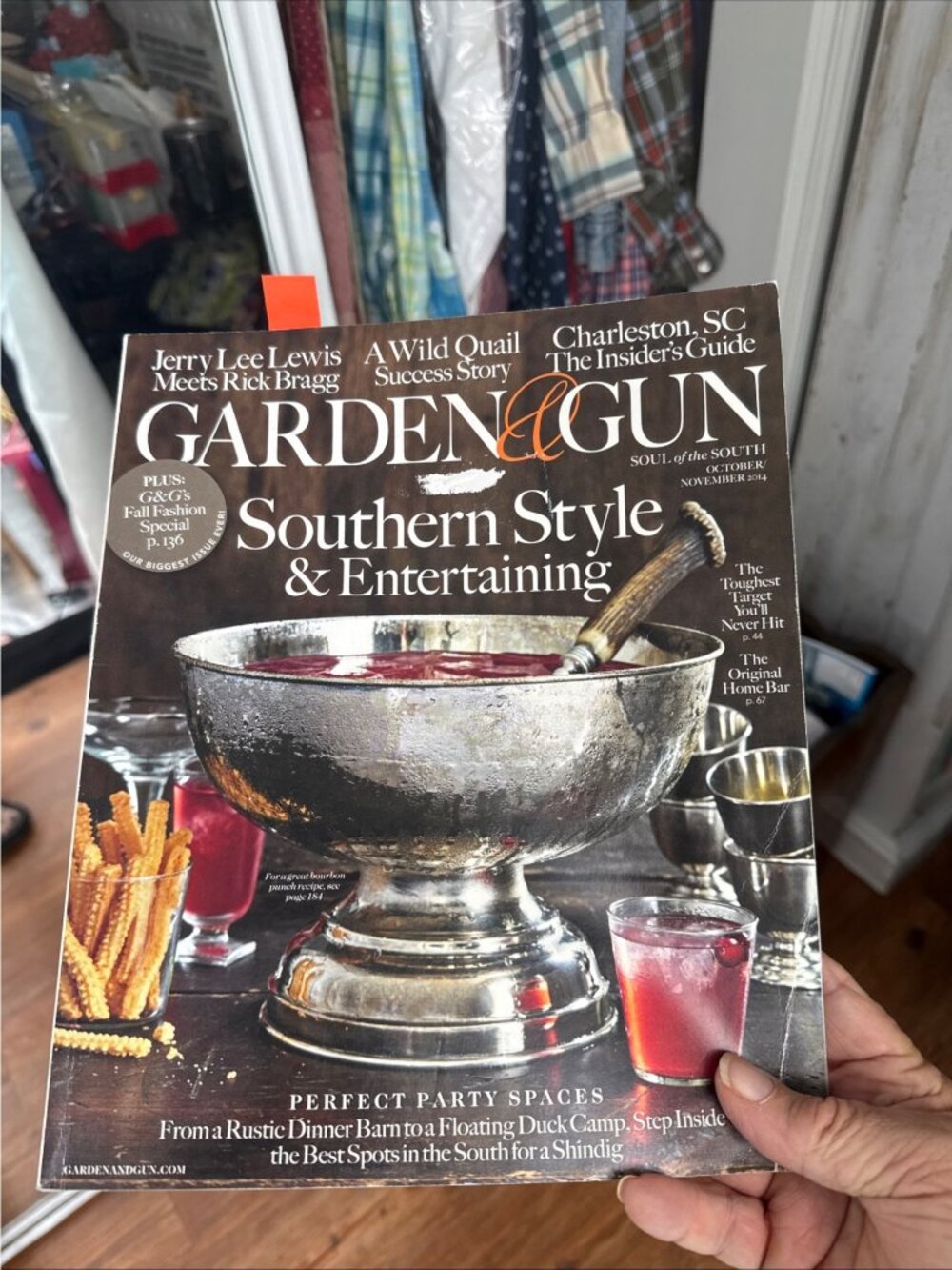 Garden & Gun Magazine October/November 2014 Southern Style & Entertaining Issue